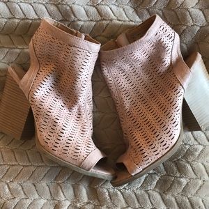 Charlotte Russe zip up heels